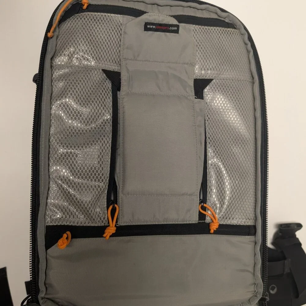 Lowepro Vertex 200 AW Camera bag